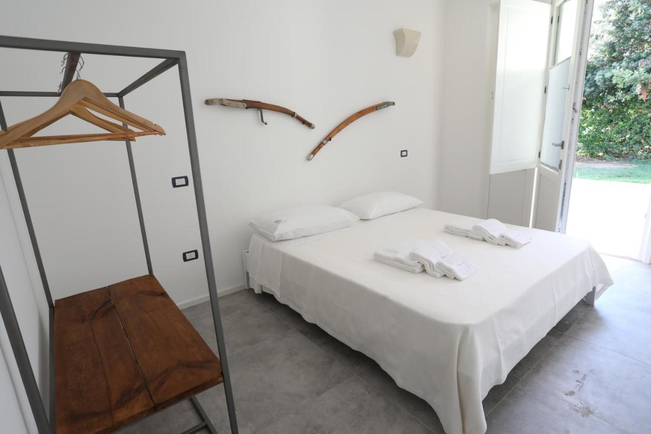 Podere 43 Charme B&B Otranto Exteriör bild